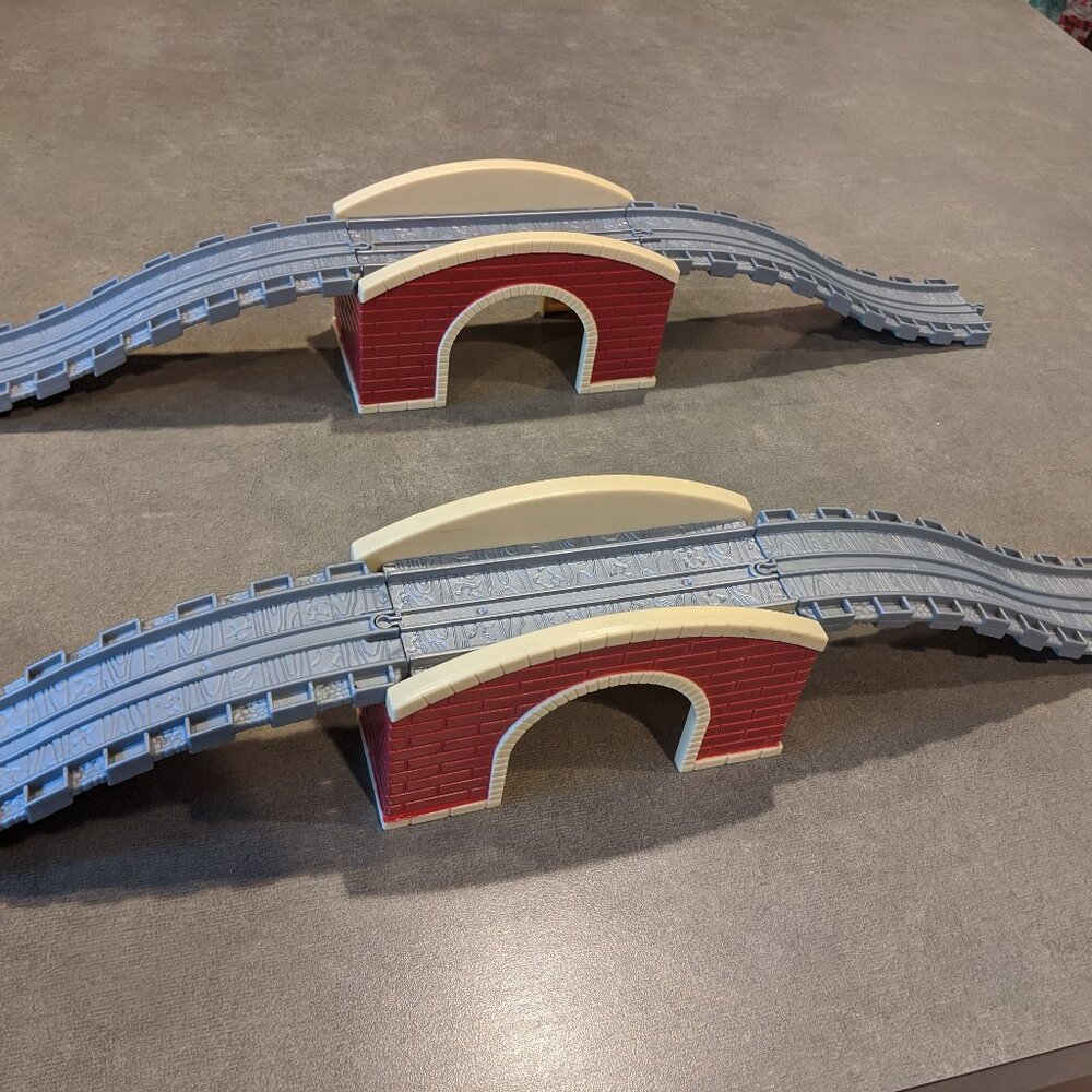 2006 Gullane Thomas Limited Take Along Bridges